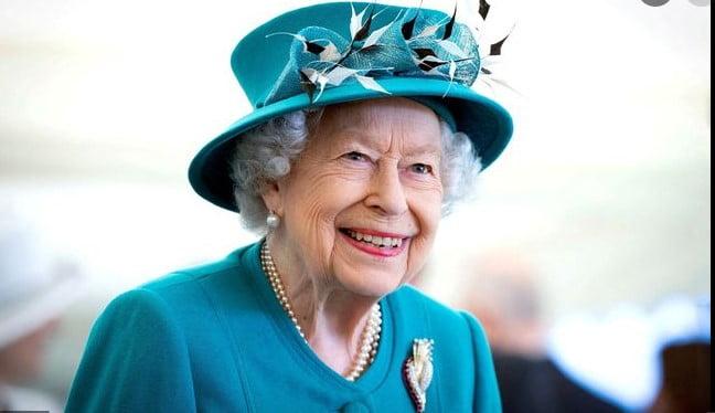 Yuk Intip Rahasia Umur Panjang Ratu Elizabeth II, Begini Ritual Hariannya